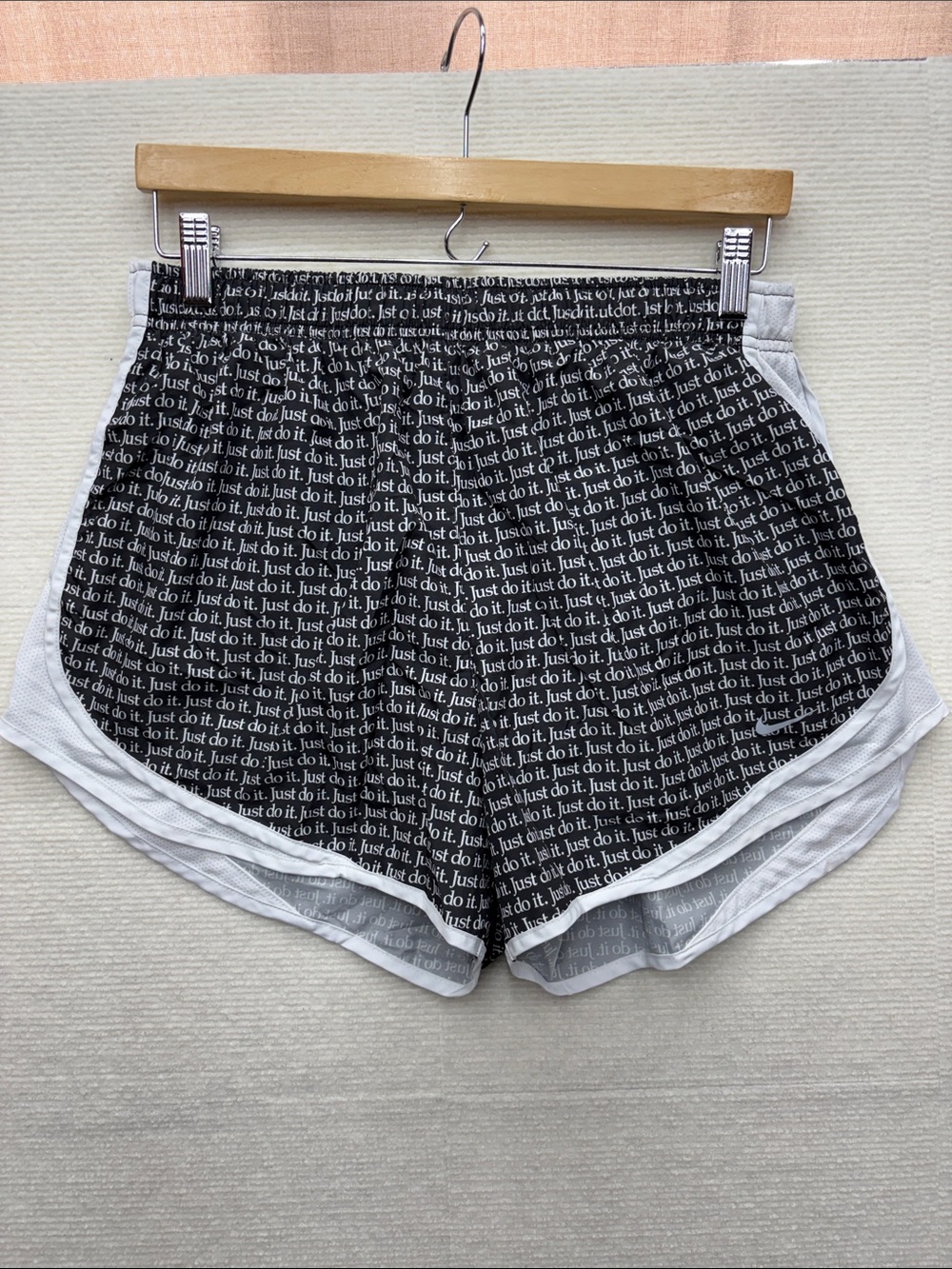 Nike | just do it XL Women’s Black & White Text-Print Athletic Shorts
